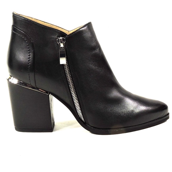 ALESSANDRO DI MARIA 🇮🇹 WOMEN'S BLACK LEATHER ANKLE SPRING BOOTIE - Picture 8 of 8
